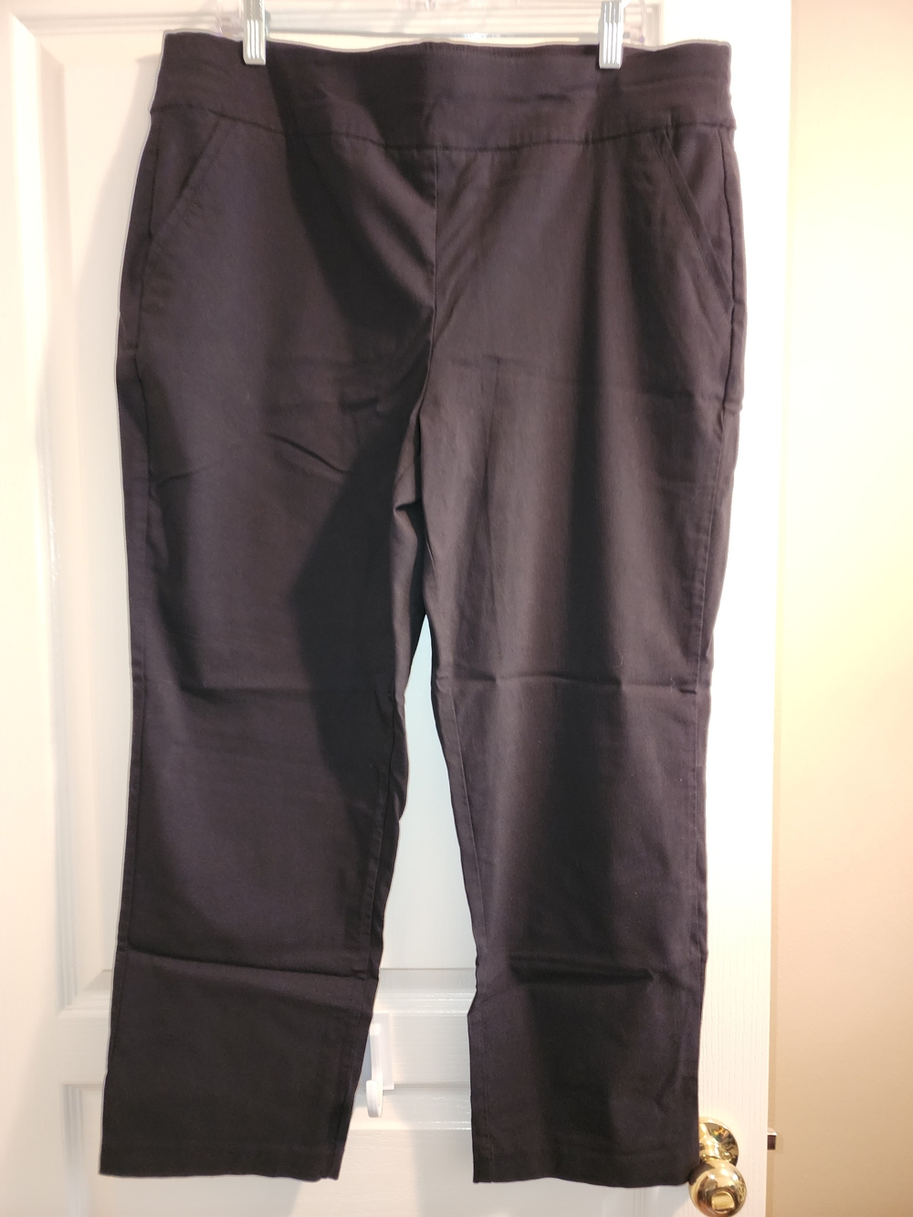 Allison Daley Black Straight-Leg Pants